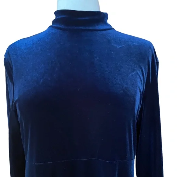 1990s My Michelle Blue Velvet Gown - Picture 2 of 6